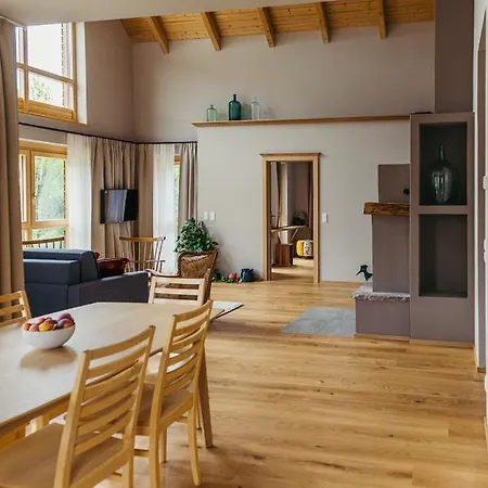 Appartementhotel Am 4* Weissensee